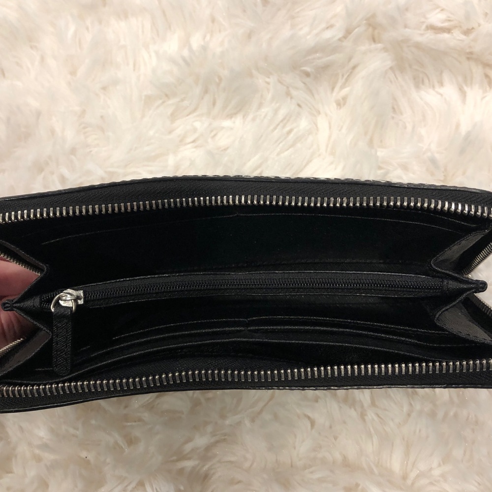 Michael Kors Jet Set Travel Continental Wallet - Picture 2 of 3